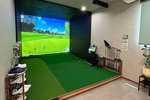 南大阪のシミュレーションゴルフができるカフェ「cafe09」様に弊社ゴルフシミュレーター「JoyGolf Smart+」を設置いたしました！