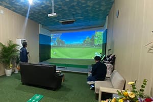 愛知県あま市のプライベートインドアゴルフ練習場に「GOLF×KAKERU」様に弊社ゴルフシミュレーター「JoyGolf Smart+」を設置いたしました！